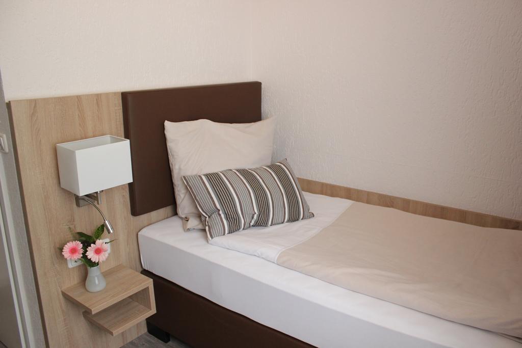 Hotel Restaurant Kromberg Remscheid Kültér fotó