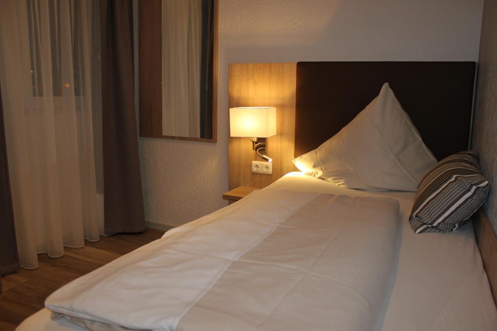 Hotel Restaurant Kromberg Remscheid Kültér fotó